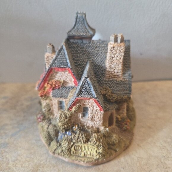 Lilliput Lane Keepers Lodge Retired Cottage Made in the UK As Is READ - Picture 3 of 8